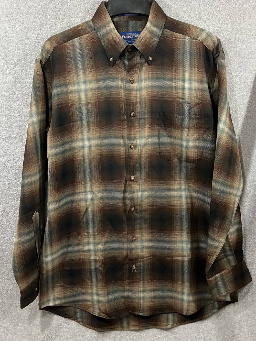 Sir Pendleton Men’s 100% Worsted Wool Long Sleeve Button Down Large Long Plaid